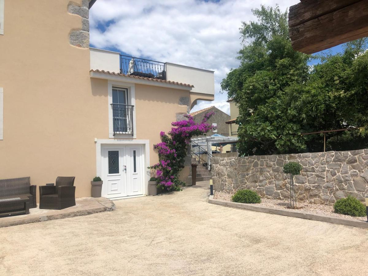 Apartment Marina Kornić Zewnętrze zdjęcie